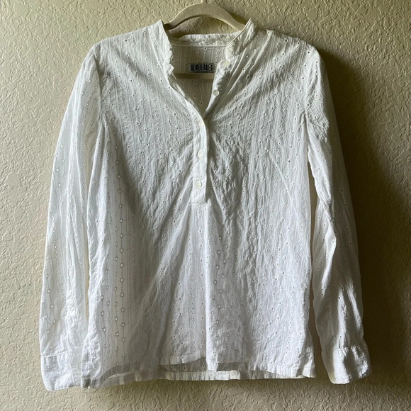 Democracy eyelet floral button up career Minimalist staple cotton beach boho - Picture 1 of 13